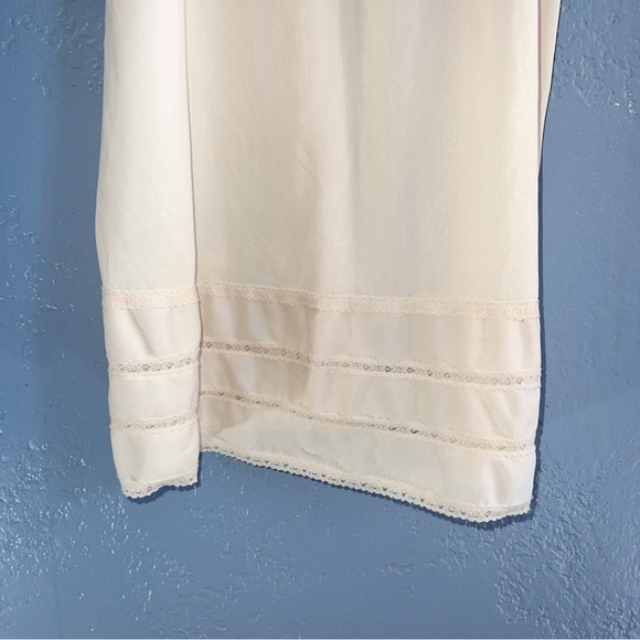 Lorraine 1970s Cream Vintage Slip Dress Size Tall 38/ Large - Picture 3 of 10
